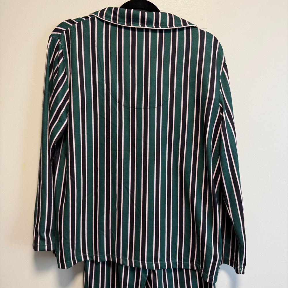 United Colors Of Benetton Green Striped Pajama Set - Picture 4 of 8